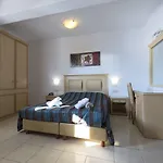 Otel Continental 2*