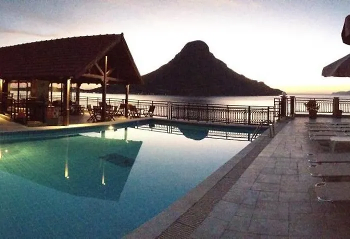 Hotel Continental Masouri