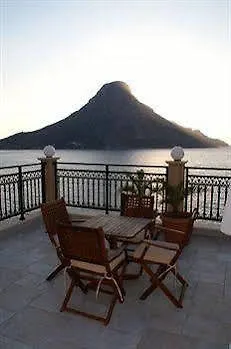 Continental 2* Masouri