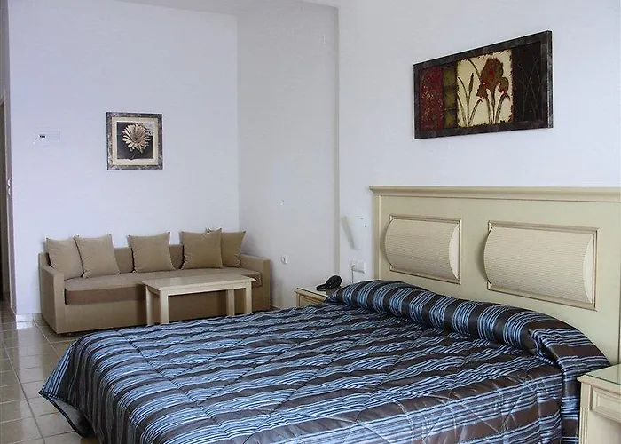 Continental Hotel 2*